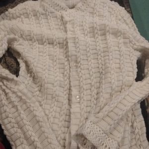 Knit sweater